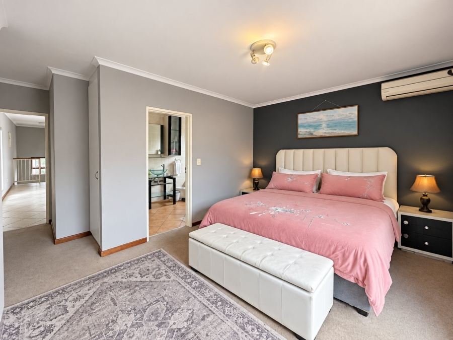 To Let 3 Bedroom Property for Rent in Sunninghill Gauteng