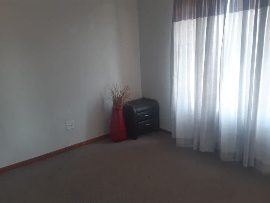 To Let 3 Bedroom Property for Rent in Winchester Hills Gauteng