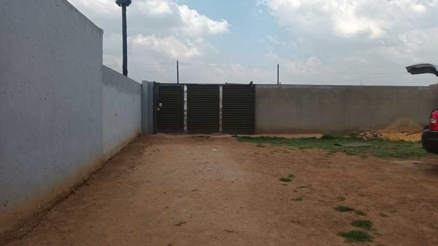 2 Bedroom Property for Sale in Greenfields Gauteng