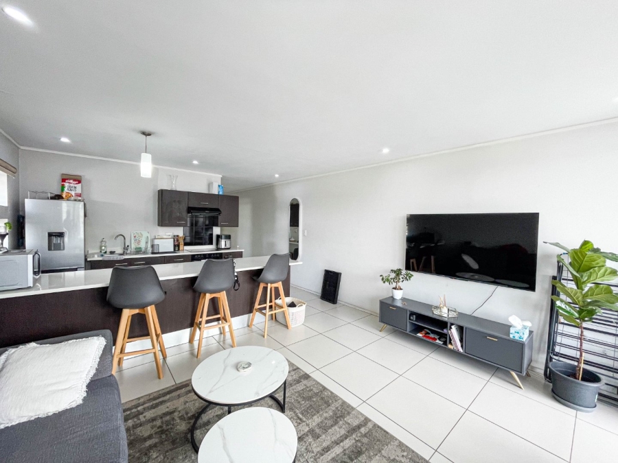 To Let 1 Bedroom Property for Rent in Edenburg Gauteng
