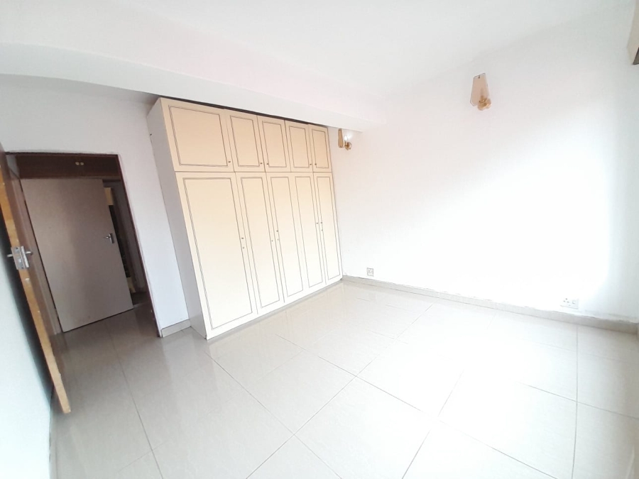 To Let 2 Bedroom Property for Rent in Glenanda Gauteng
