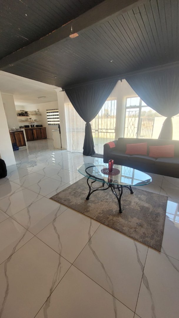 4 Bedroom Property for Sale in Jan Niemand Park Gauteng