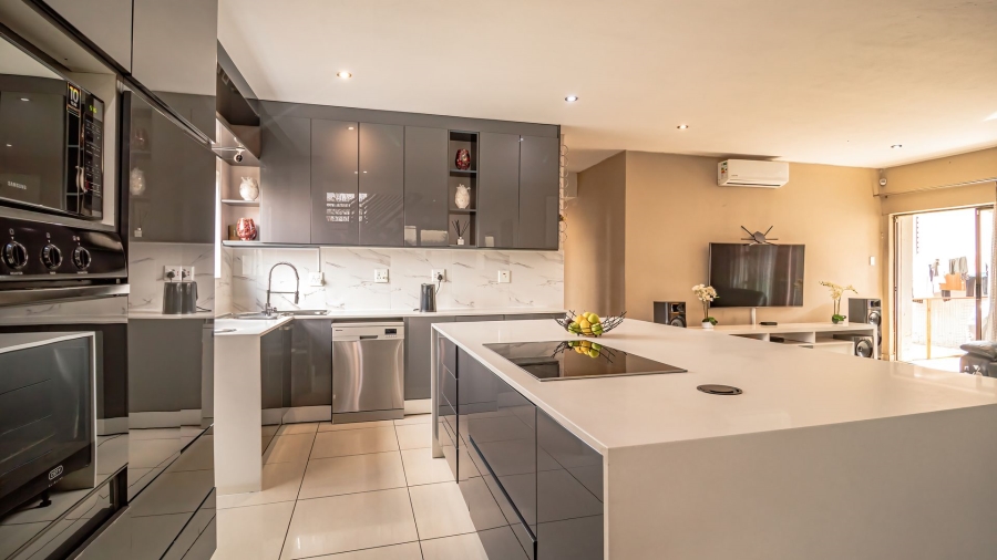 5 Bedroom Property for Sale in Alveda Gauteng