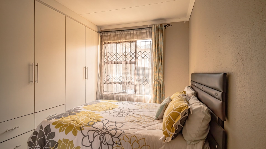 5 Bedroom Property for Sale in Alveda Gauteng