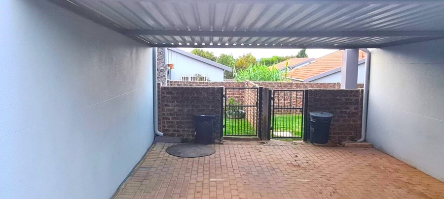 3 Bedroom Property for Sale in Eden Glen Gauteng