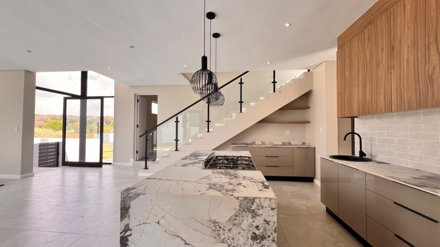 4 Bedroom Property for Sale in Fountainbrook Estate Gauteng