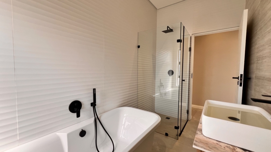 4 Bedroom Property for Sale in Fountainbrook Estate Gauteng