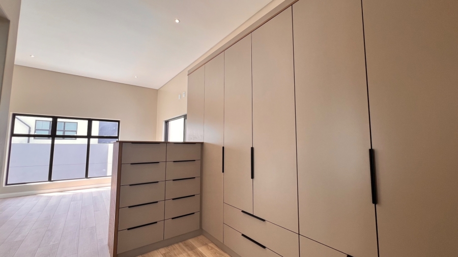 4 Bedroom Property for Sale in Fountainbrook Estate Gauteng