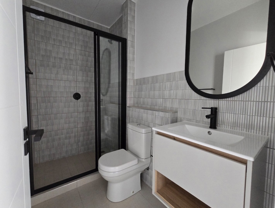 2 Bedroom Property for Sale in Magaliessig Gauteng
