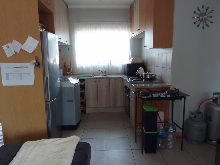 2 Bedroom Property for Sale in Loughrin Gauteng