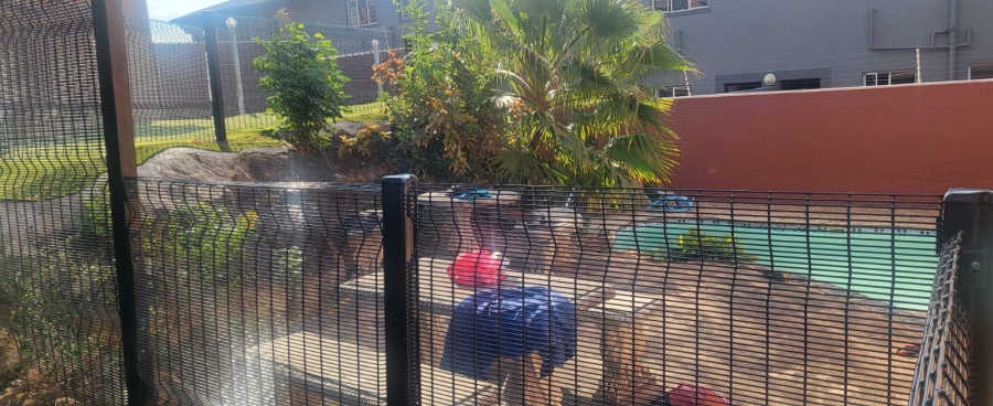 2 Bedroom Property for Sale in Ferndale Gauteng