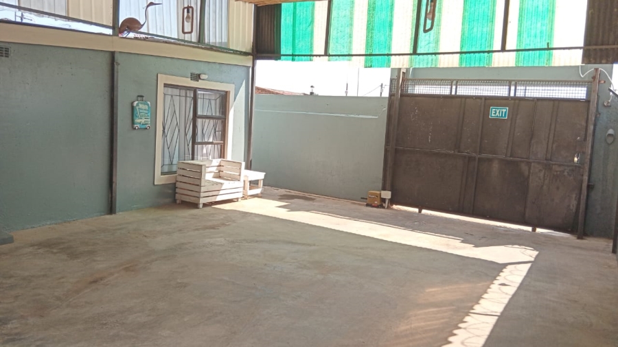  Bedroom Property for Sale in Tsakane Gauteng