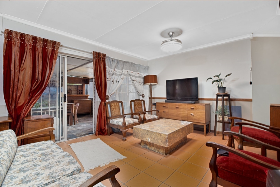 2 Bedroom Property for Sale in La Montagne Gauteng
