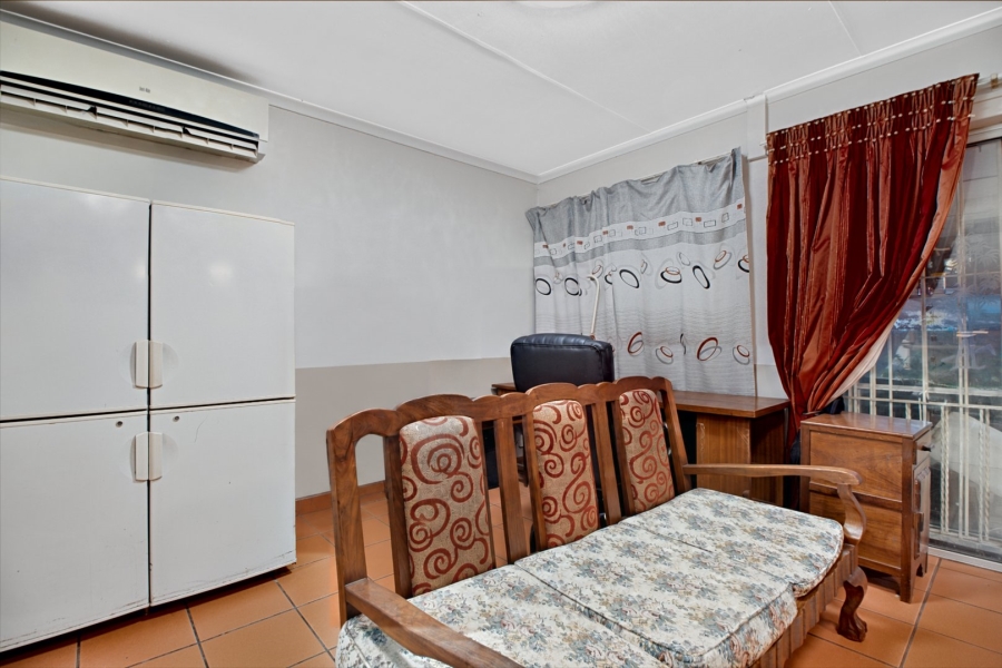 2 Bedroom Property for Sale in La Montagne Gauteng