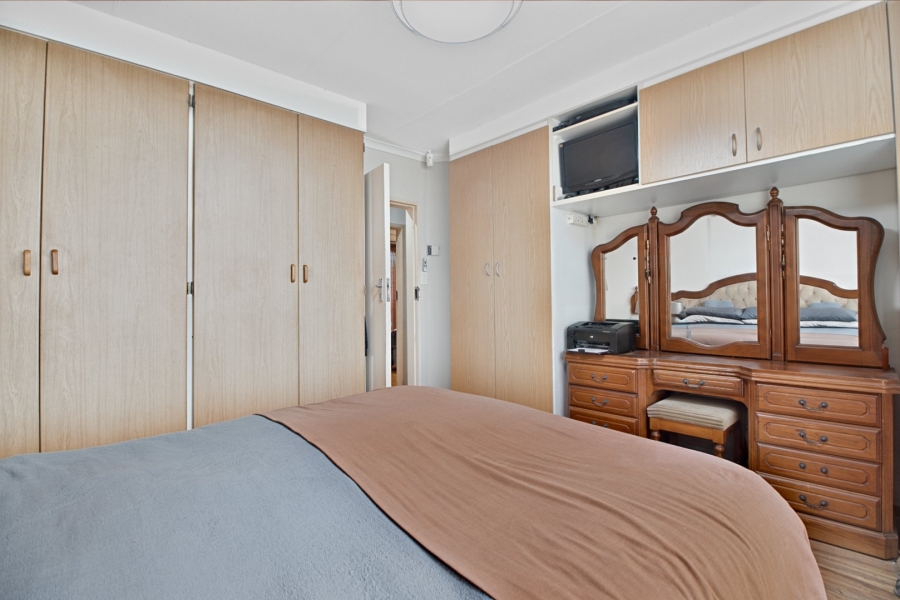 2 Bedroom Property for Sale in La Montagne Gauteng