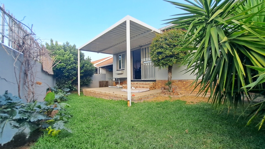 2 Bedroom Property for Sale in Northwold Gauteng