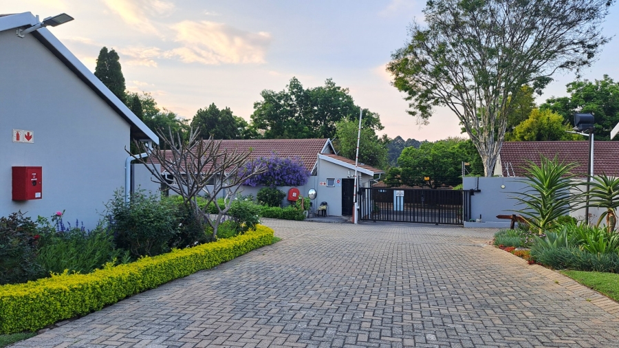 2 Bedroom Property for Sale in Northwold Gauteng