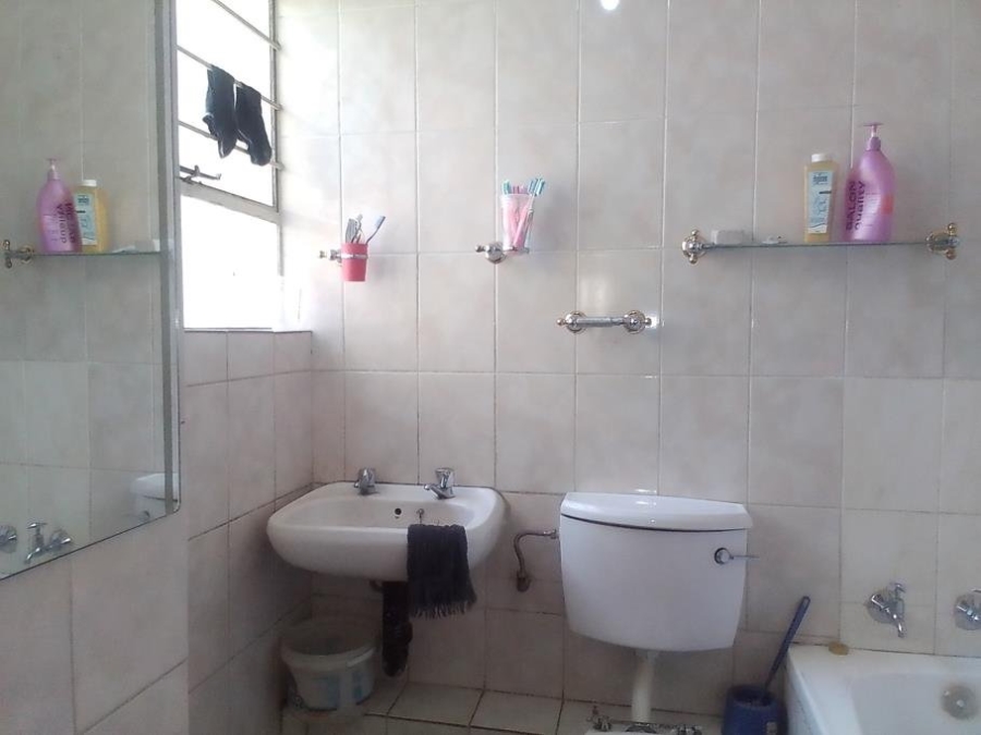  Bedroom Property for Sale in Florida Gauteng
