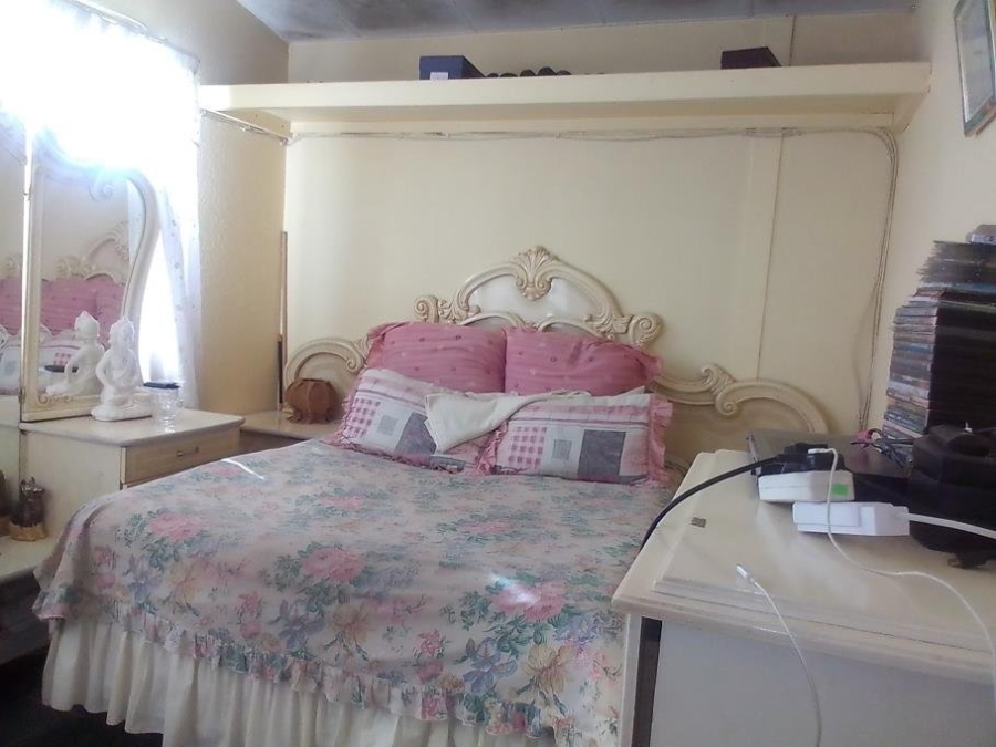 Bedroom Property for Sale in Florida Gauteng