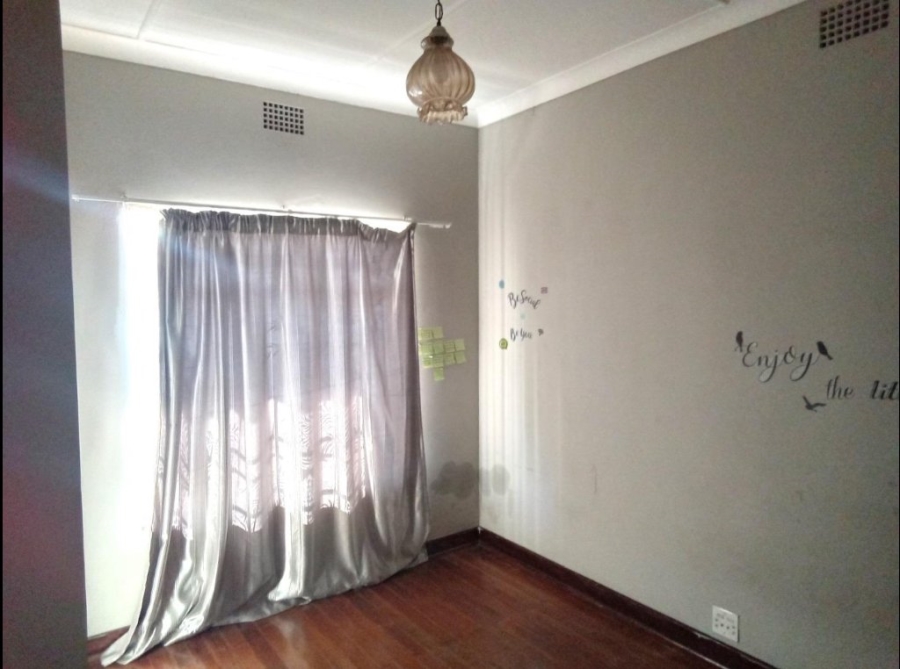 4 Bedroom Property for Sale in Sunnyridge Gauteng