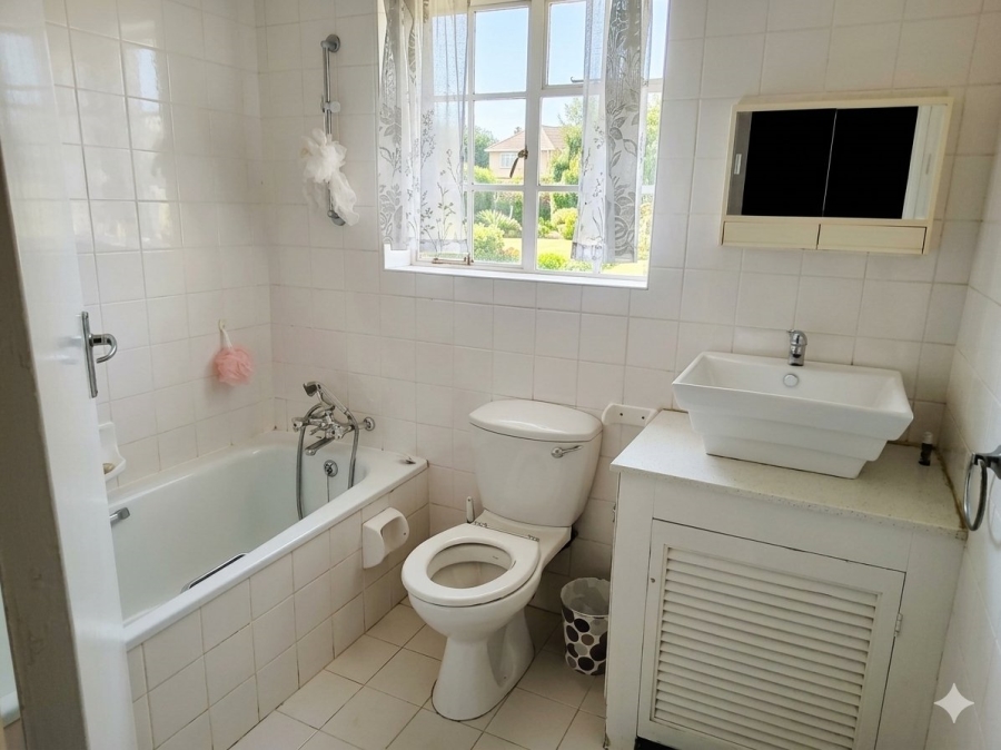 4 Bedroom Property for Sale in Sunnyridge Gauteng
