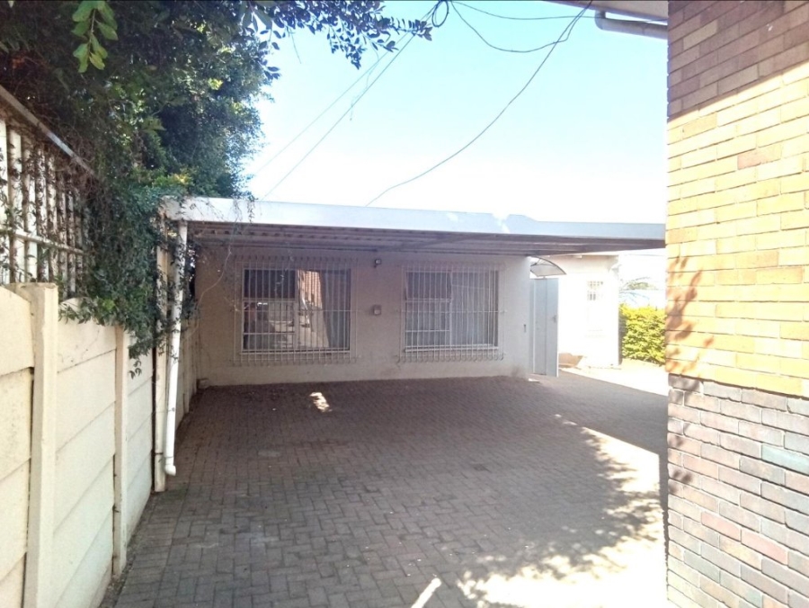 4 Bedroom Property for Sale in Sunnyridge Gauteng
