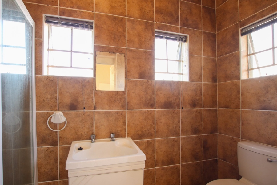 2 Bedroom Property for Sale in Northgate Gauteng