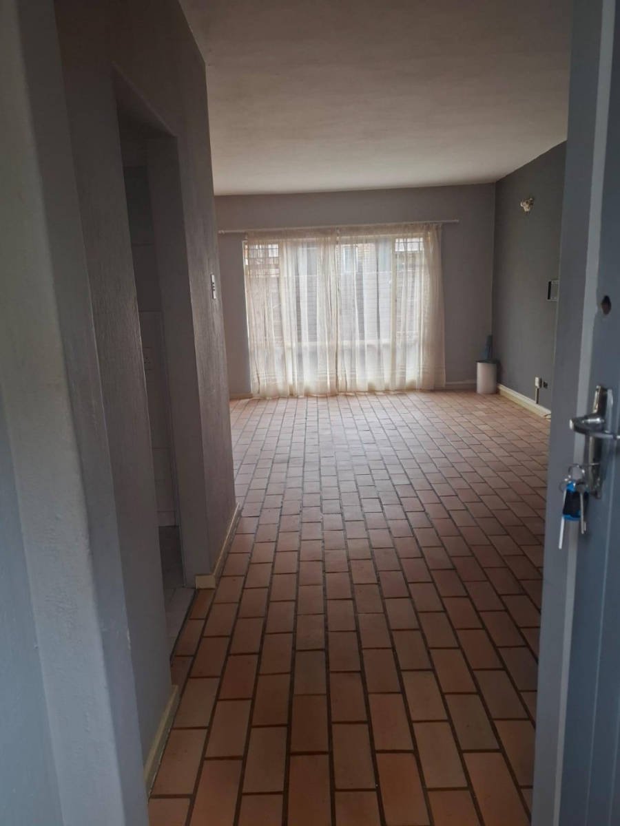 To Let 2 Bedroom Property for Rent in Wonderboom South Gauteng