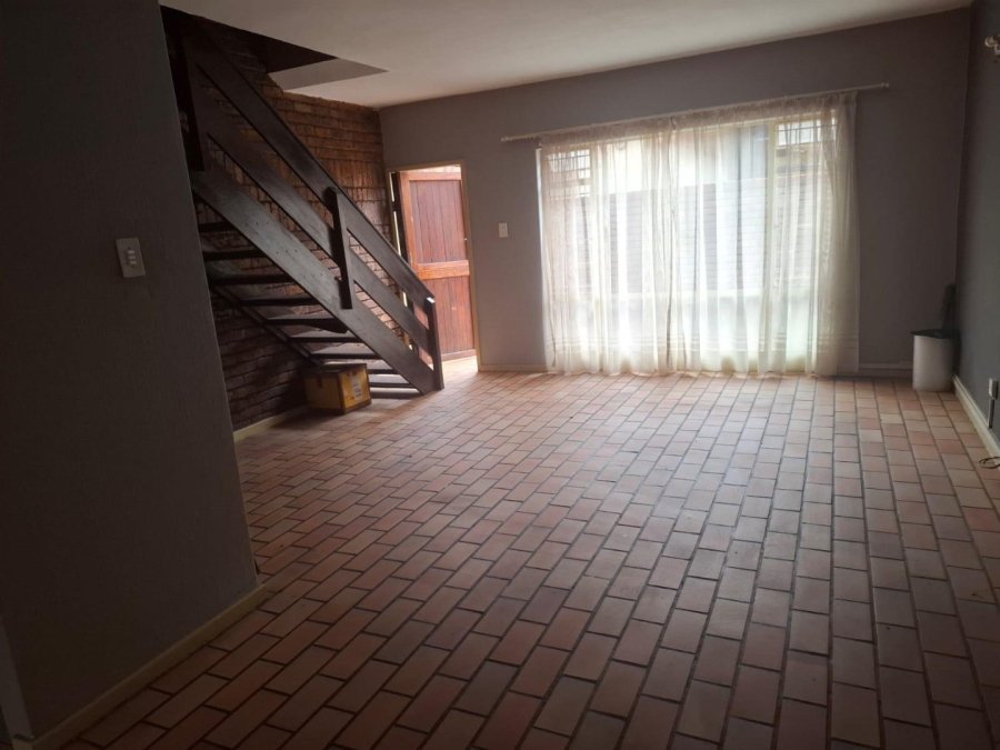 To Let 2 Bedroom Property for Rent in Wonderboom South Gauteng