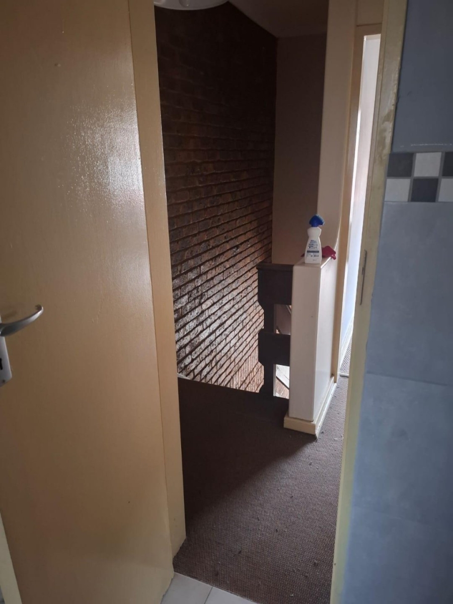 To Let 2 Bedroom Property for Rent in Wonderboom South Gauteng