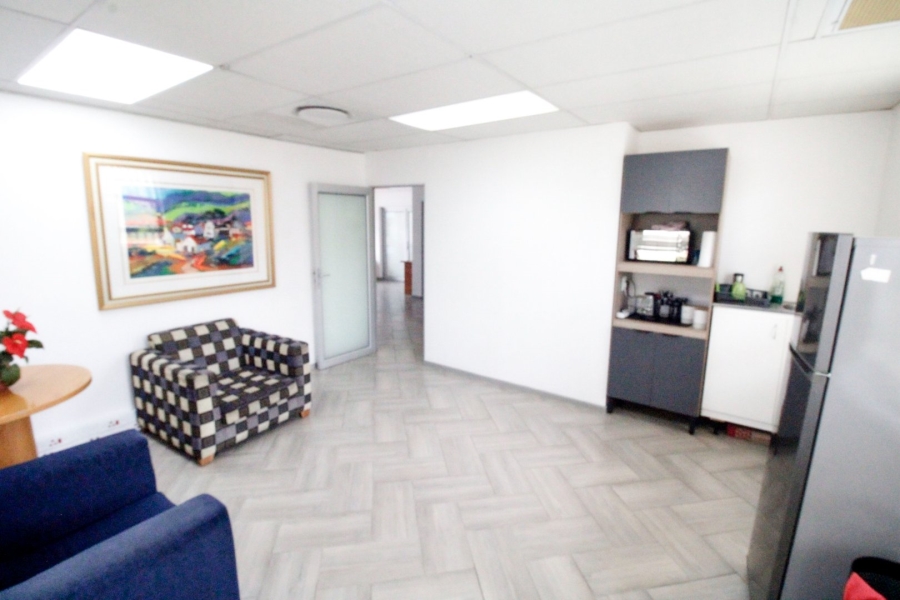 To Let Commercial Property for Rent in Lonehill Gauteng