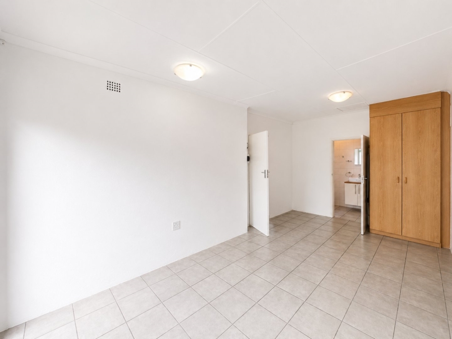To Let 1 Bedroom Property for Rent in Johannesburg North Gauteng