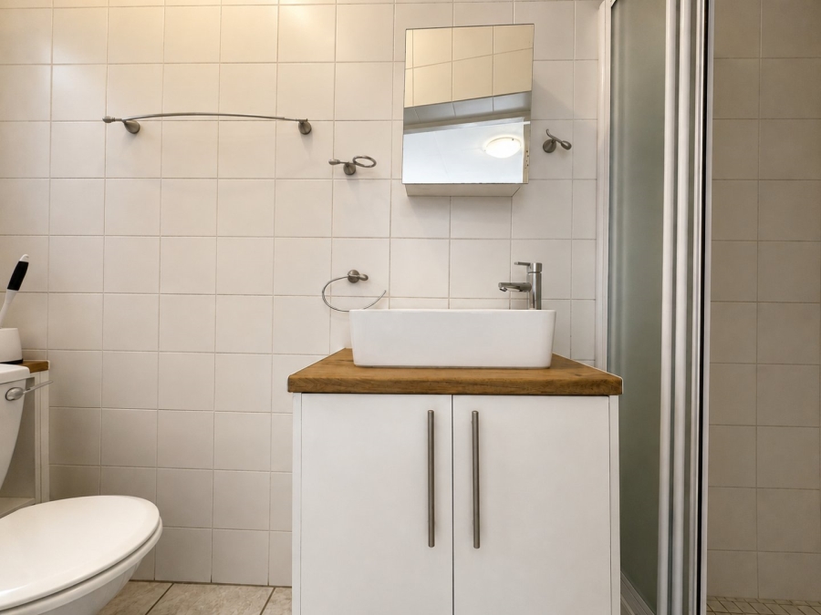 To Let 1 Bedroom Property for Rent in Johannesburg North Gauteng