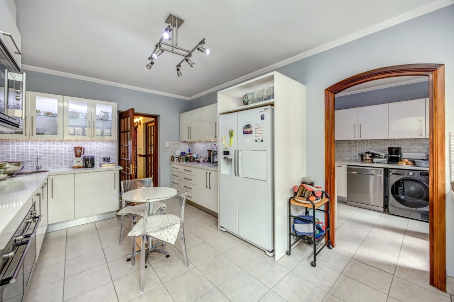 4 Bedroom Property for Sale in Lonehill Gauteng