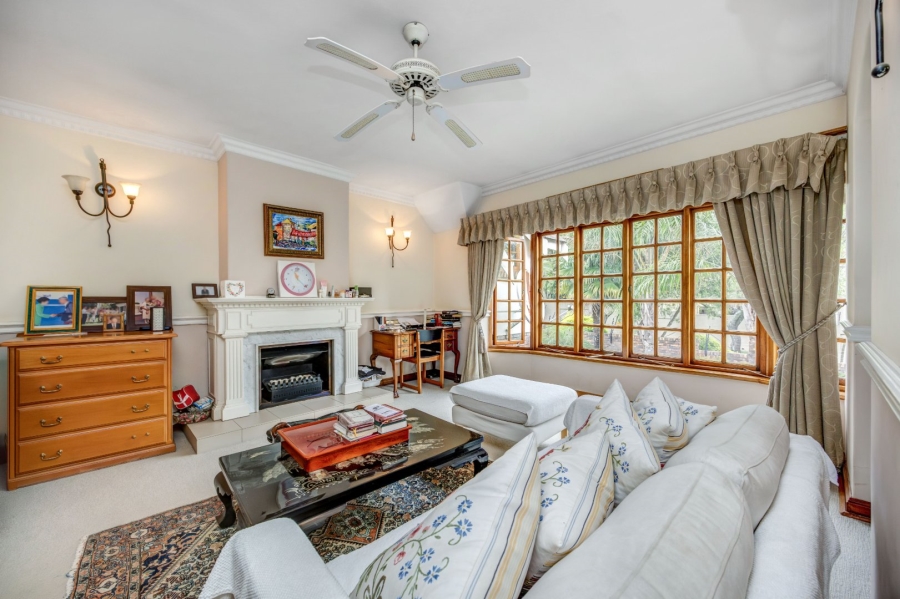 4 Bedroom Property for Sale in Lonehill Gauteng