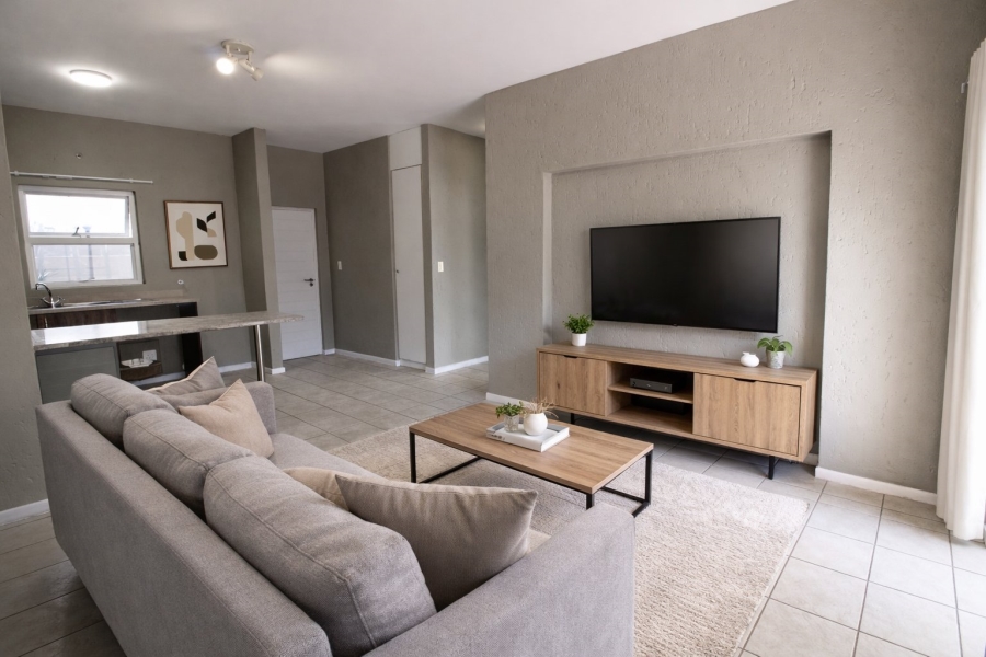 1 Bedroom Property for Sale in Lonehill Gauteng