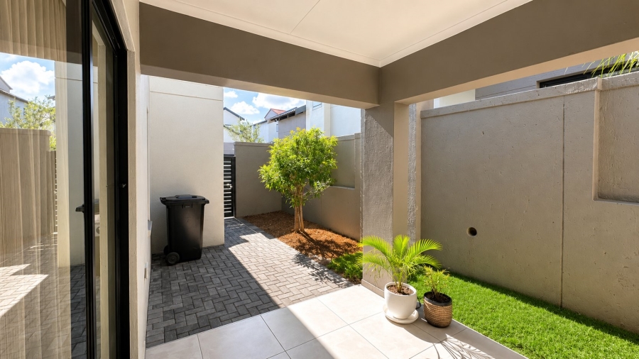 3 Bedroom Property for Sale in Maroeladal Gauteng