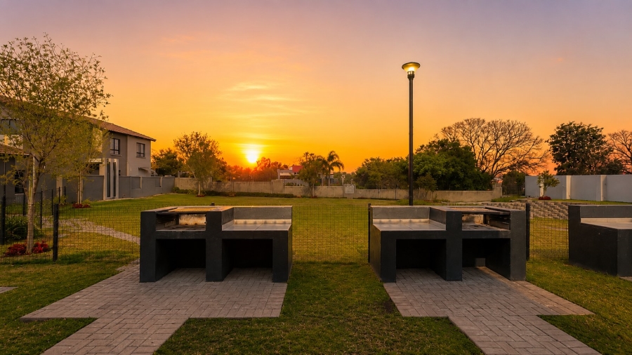 3 Bedroom Property for Sale in Maroeladal Gauteng