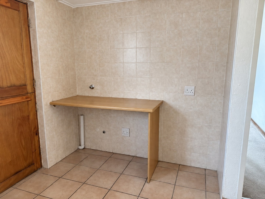 2 Bedroom Property for Sale in Honeydew Grove Gauteng