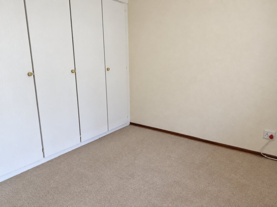 2 Bedroom Property for Sale in Honeydew Grove Gauteng