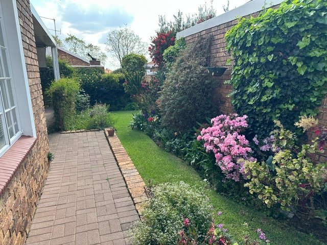 2 Bedroom Property for Sale in Honeydew Grove Gauteng