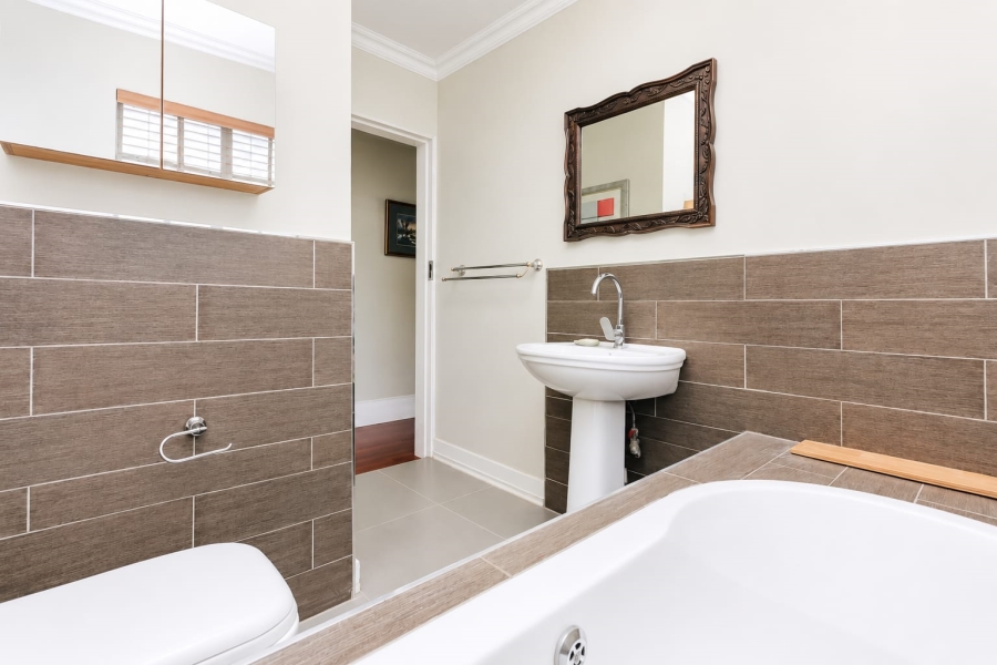 2 Bedroom Property for Sale in Sundowner Gauteng