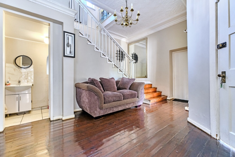 To Let 5 Bedroom Property for Rent in Kensington Gauteng