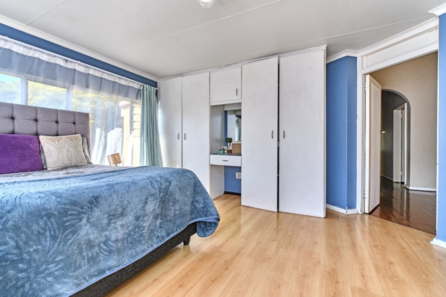 To Let 5 Bedroom Property for Rent in Kensington Gauteng