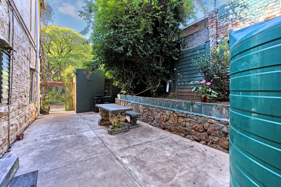To Let 5 Bedroom Property for Rent in Kensington Gauteng