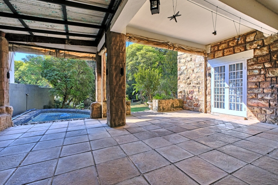 To Let 5 Bedroom Property for Rent in Kensington Gauteng