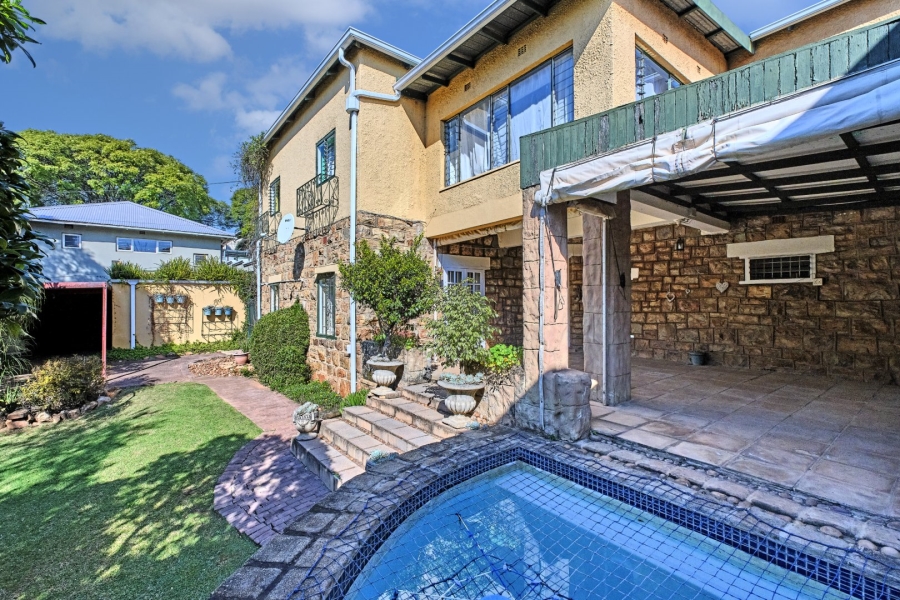 To Let 5 Bedroom Property for Rent in Kensington Gauteng