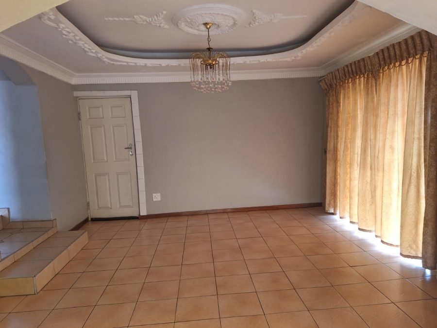 To Let 4 Bedroom Property for Rent in Soshanguve East Ext 4 Gauteng