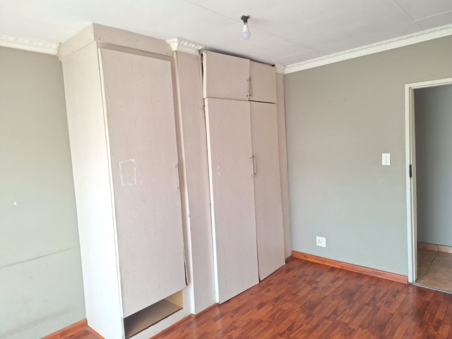 To Let 4 Bedroom Property for Rent in Soshanguve East Ext 4 Gauteng