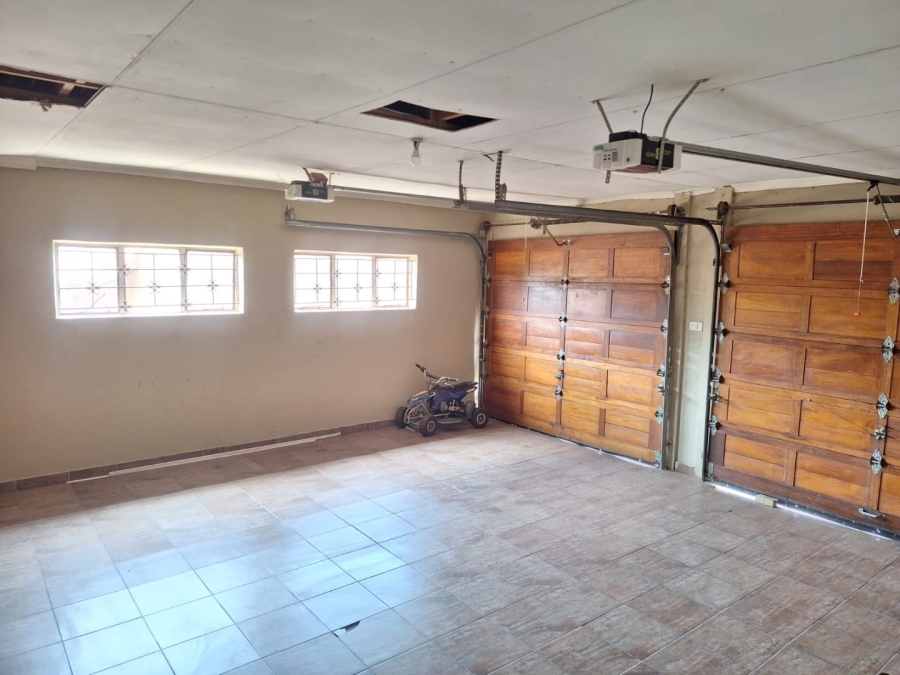 To Let 4 Bedroom Property for Rent in Soshanguve East Ext 4 Gauteng
